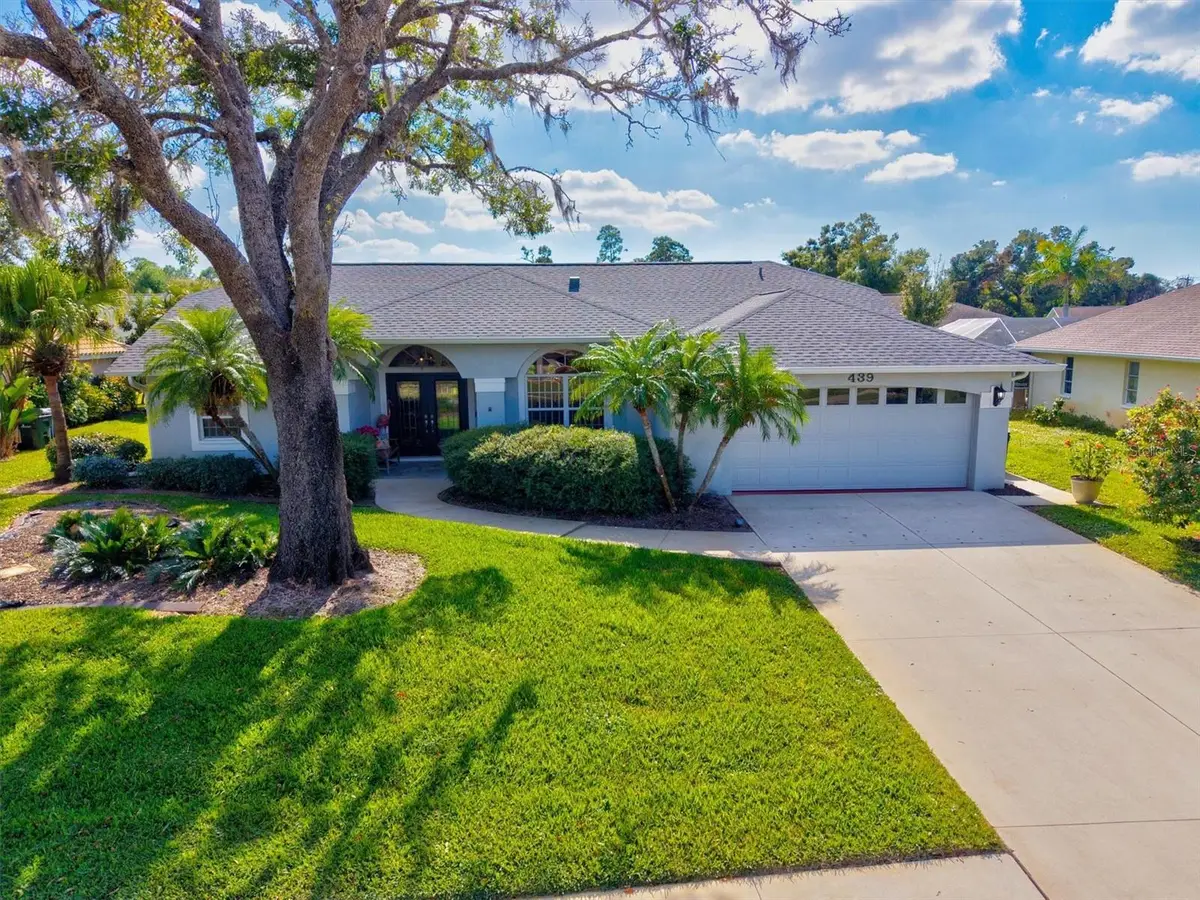 439 Lake Of The Woods Drive, Venice, FL 34293 - Image #1
