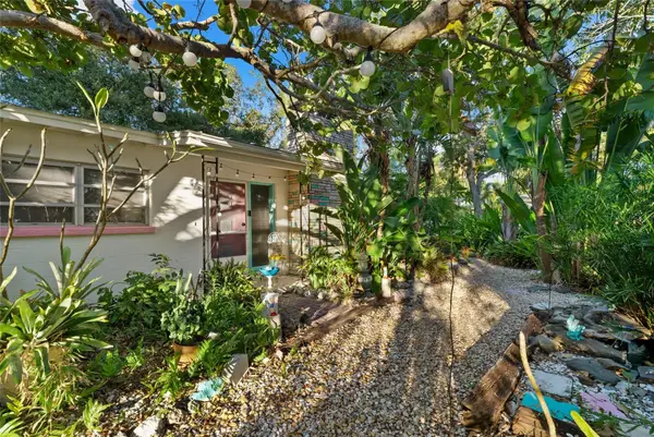 2207 Hickory Avenue, SARASOTA, FL 34234