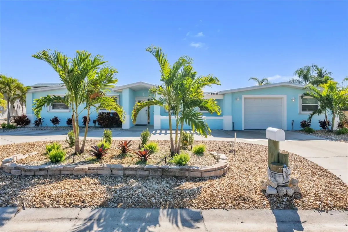 513 71st Street, Holmes Beach, FL 34217 - Image #1