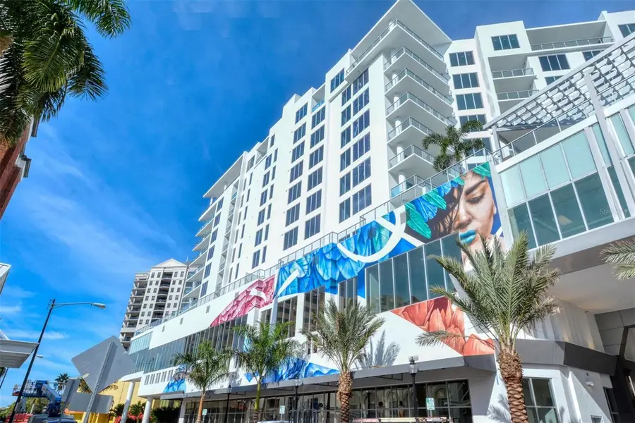 111 S Pineapple Avenue #604, Sarasota, FL 34236 - Image #2