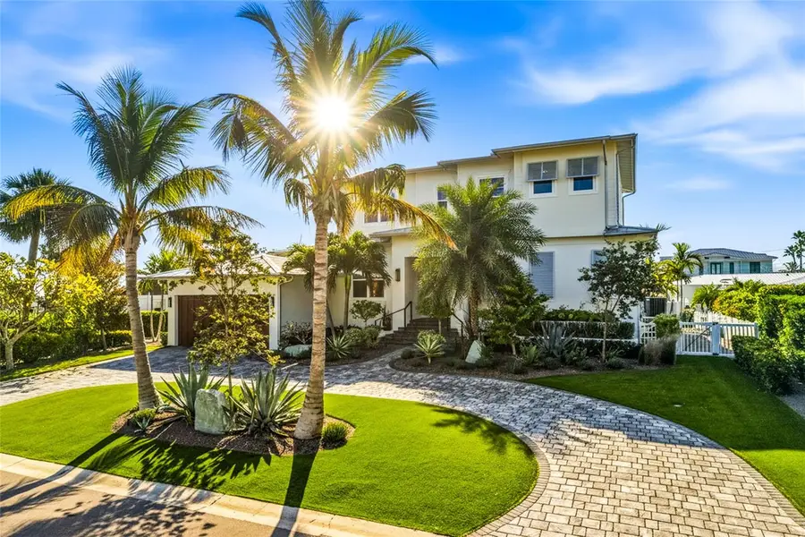 628 Dundee Lane, Holmes Beach, FL 34217 - Image #2