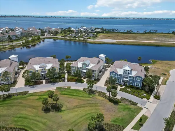 230 Sapphire Lake Drive #201, BRADENTON, FL 34209