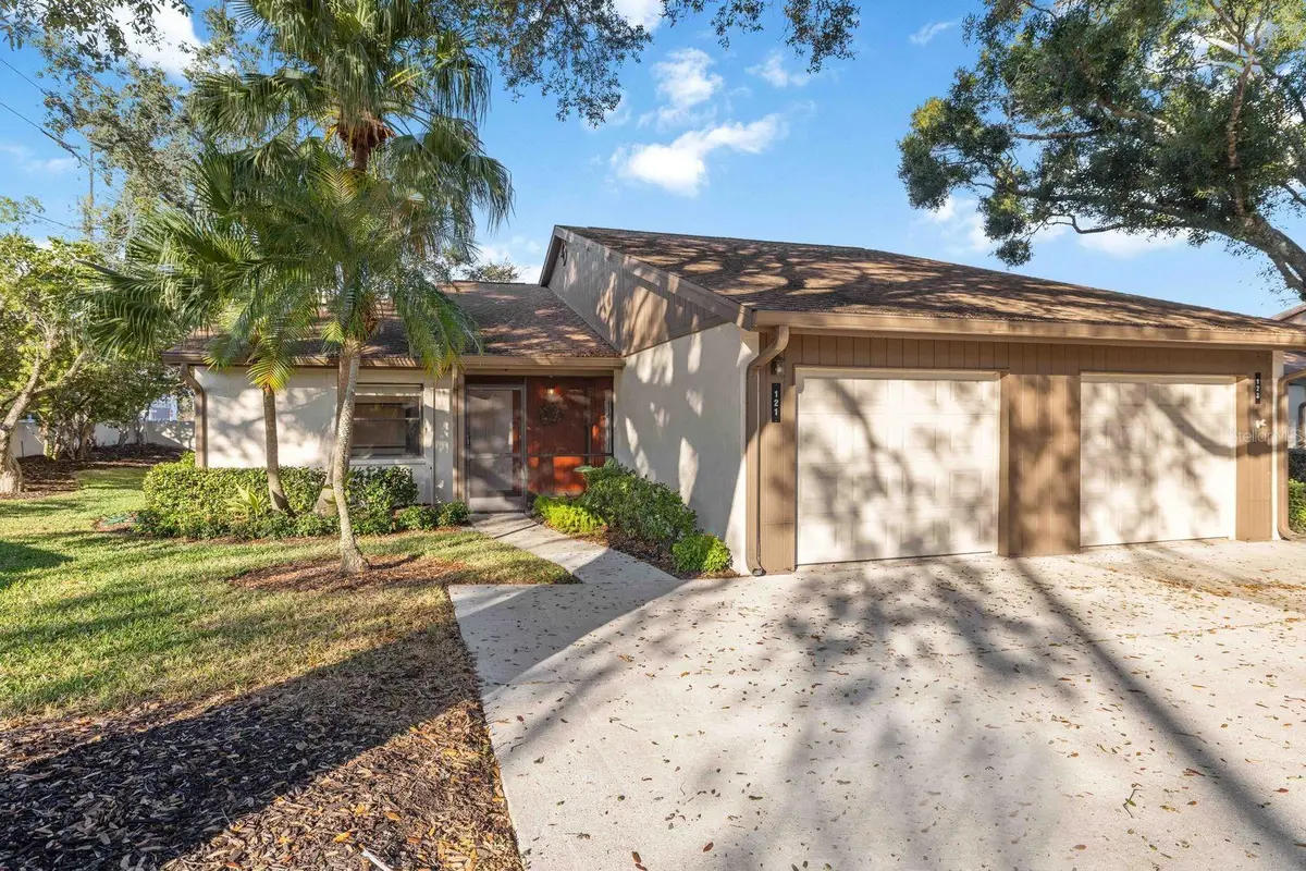 121 Oak Hill Drive #1, Sarasota, FL 34232 - Image #1