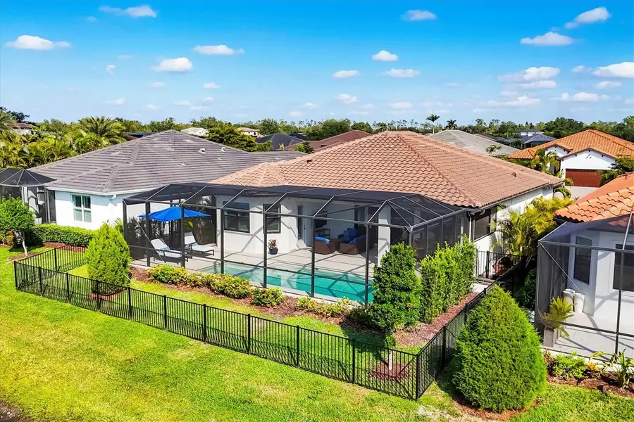 8020 Clearwater Court, Sarasota, FL 34241 - Image #3