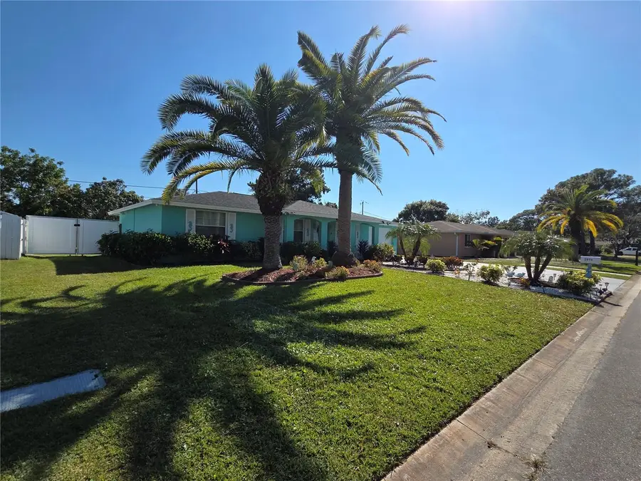 2919 Bucida Drive, Sarasota, FL 34232 - Image #2