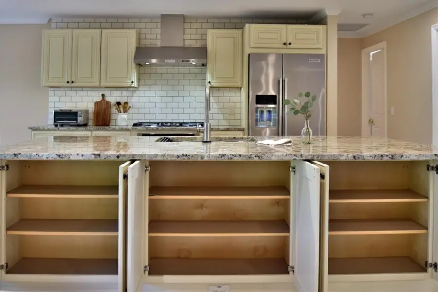 147 Shady Pine Lane, Nokomis, FL 34275 - Image #3