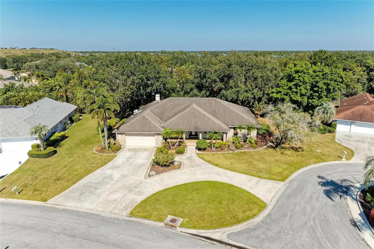 5668 Country Lakes Drive, Sarasota, FL 34243 - Image #1