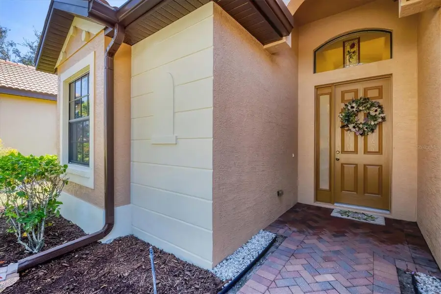 3820 80th Drive E, Sarasota, FL 34243 - Image #3