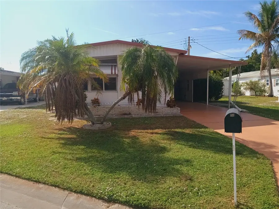 5205 Pebble Beach Avenue, Sarasota, FL 34234 - Image #2
