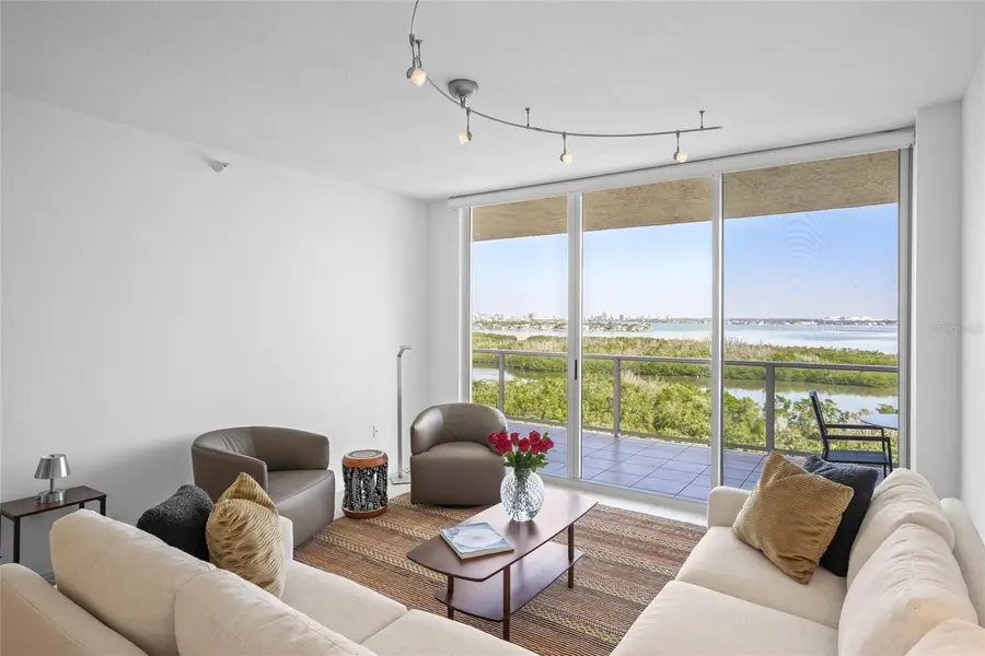 1800 Benjamin Franklin Drive #A1003, Sarasota, FL 34236 - Image #3