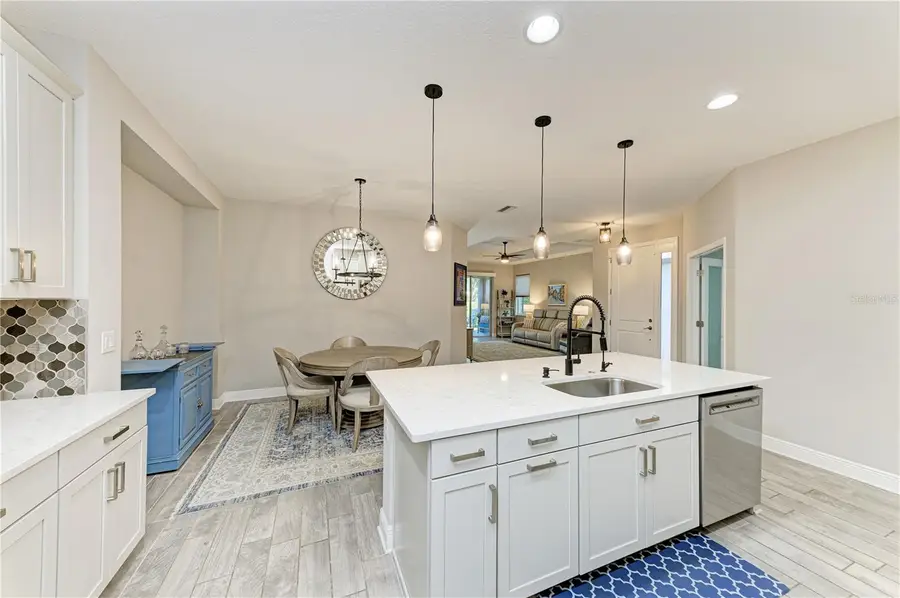 5961 Amberly Drive, Bradenton, FL 34208 - Image #3