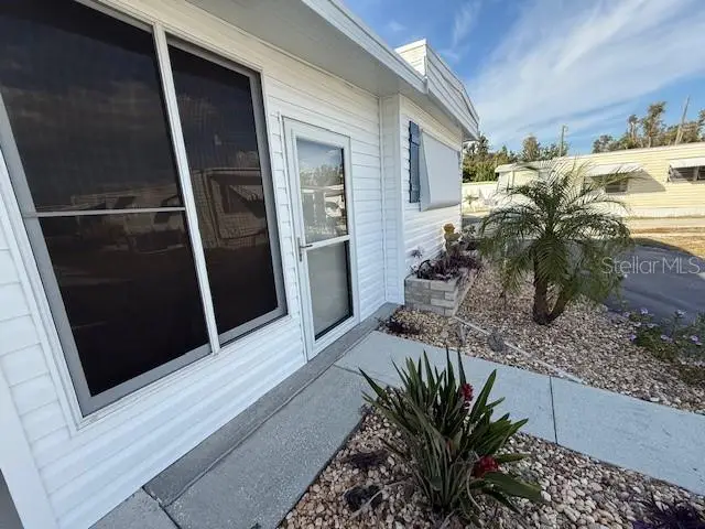 26 Siesta Circle W, Osprey, FL 34229 - Image #2