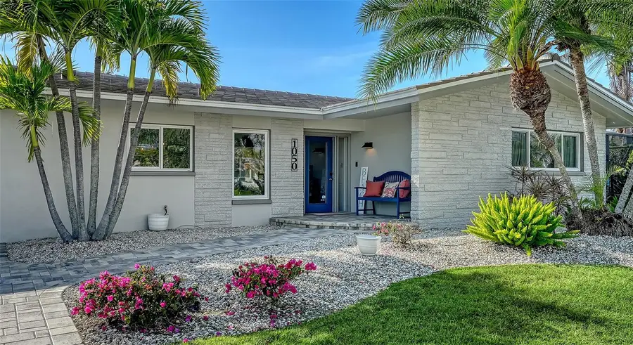 1050 Bogey Lane, Longboat Key, FL 34228 - Image #3