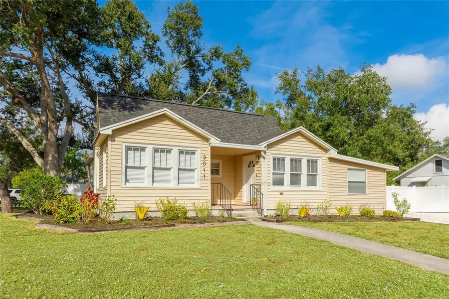 3011 6th Street, Sarasota, FL 34237 - Image #2