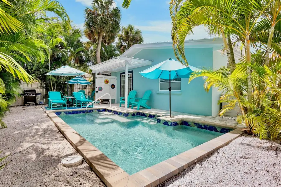 5803 Imperiore Avenue, Holmes Beach, FL 34217 - Image #2