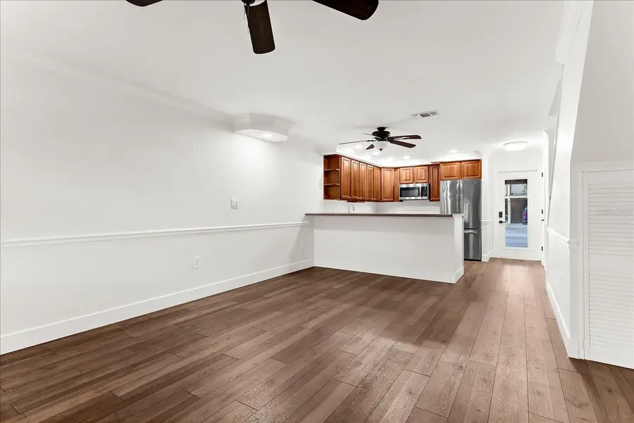 3348 Ramblewood Place, Sarasota, FL 34237 - Image #3