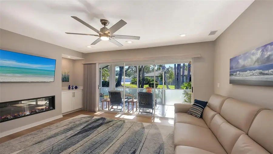 3038 Ringwood Meadow #20, Sarasota, FL 34235 - Image #3