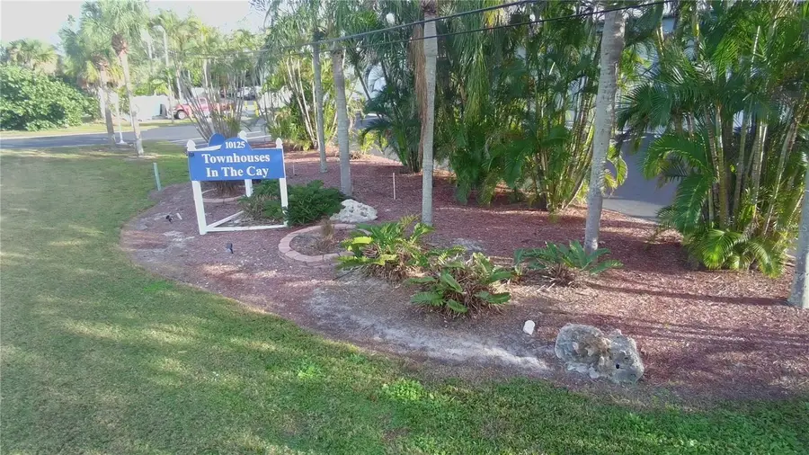 10125 Manatee Avenue W #A4, Bradenton, FL 34209 - Image #2