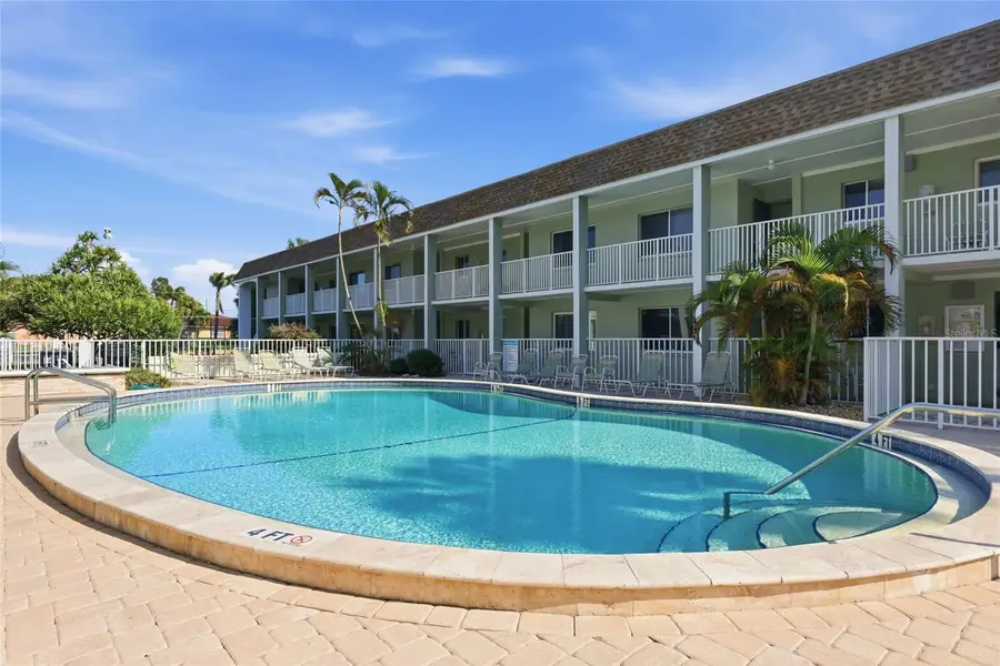 7100 Gulf Drive #112, Holmes Beach, FL 34217 - Image #3