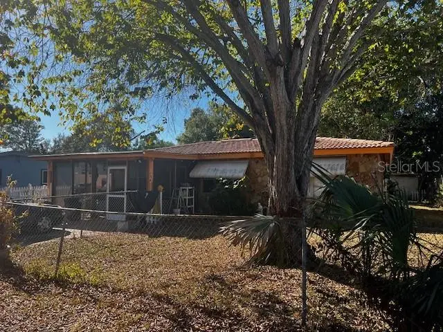 134 Emerald Lane, Largo, FL 33771 - Image #1