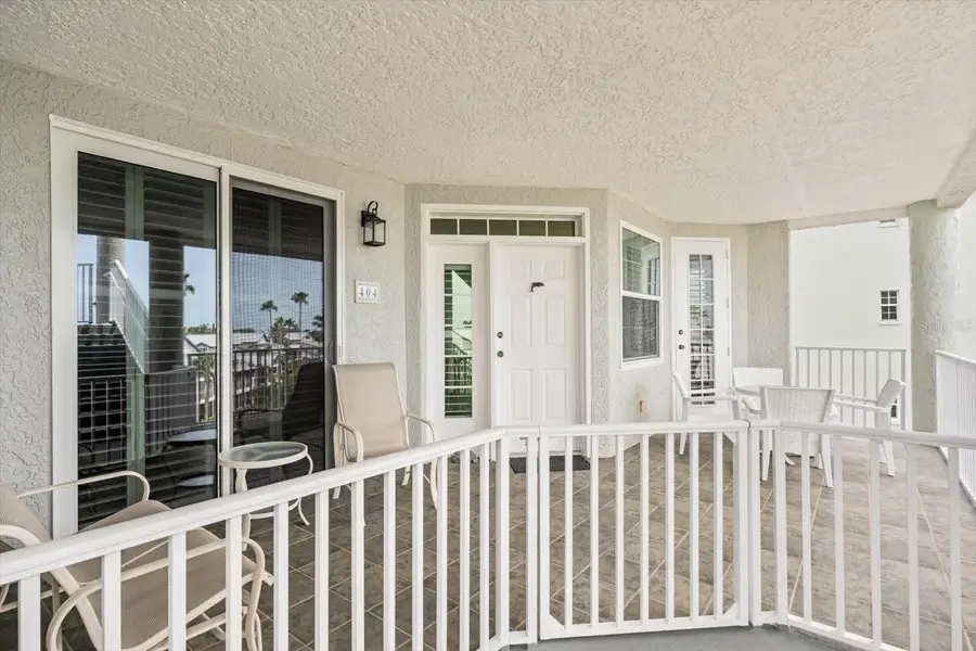 1260 Dolphin Bay Way #404, Sarasota, FL 34242 - Image #2