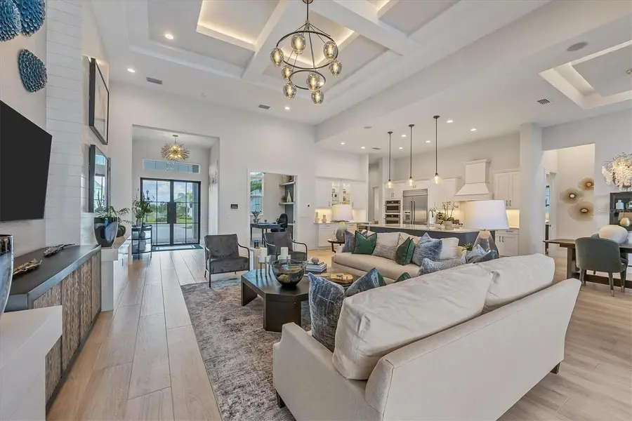 8477 Pavia Way, Lakewood Ranch, FL 34202 - Image #3