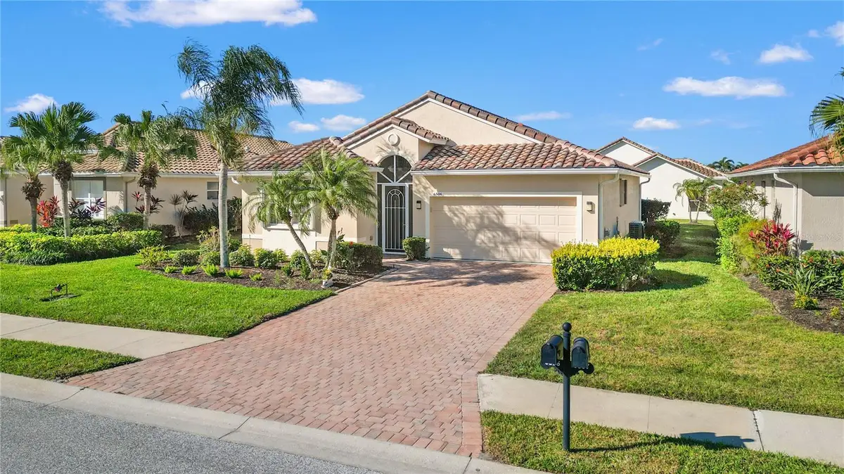 6506 42nd Street E, Sarasota, FL 34243 - Image #1