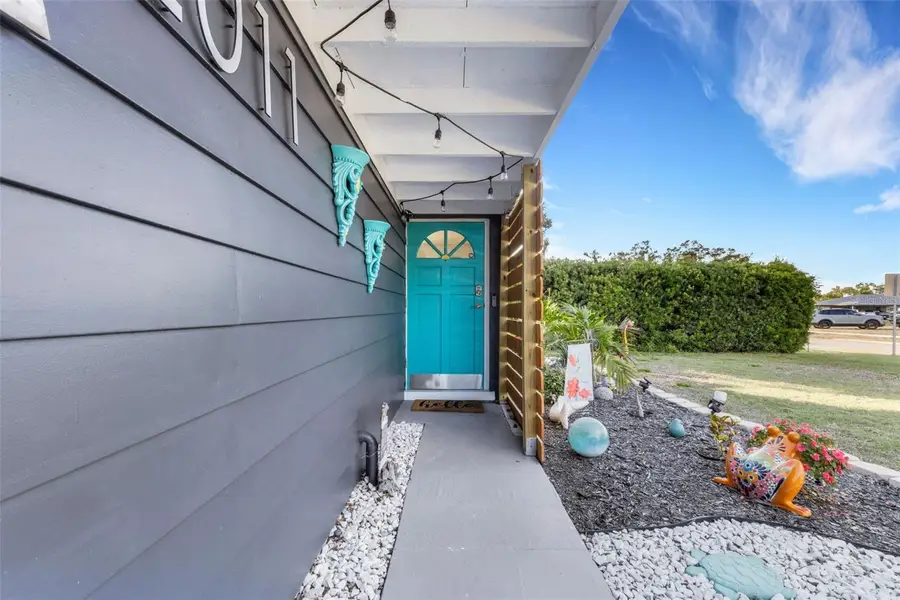 2011 Harvard Avenue, Bradenton, FL 34207 - Image #3