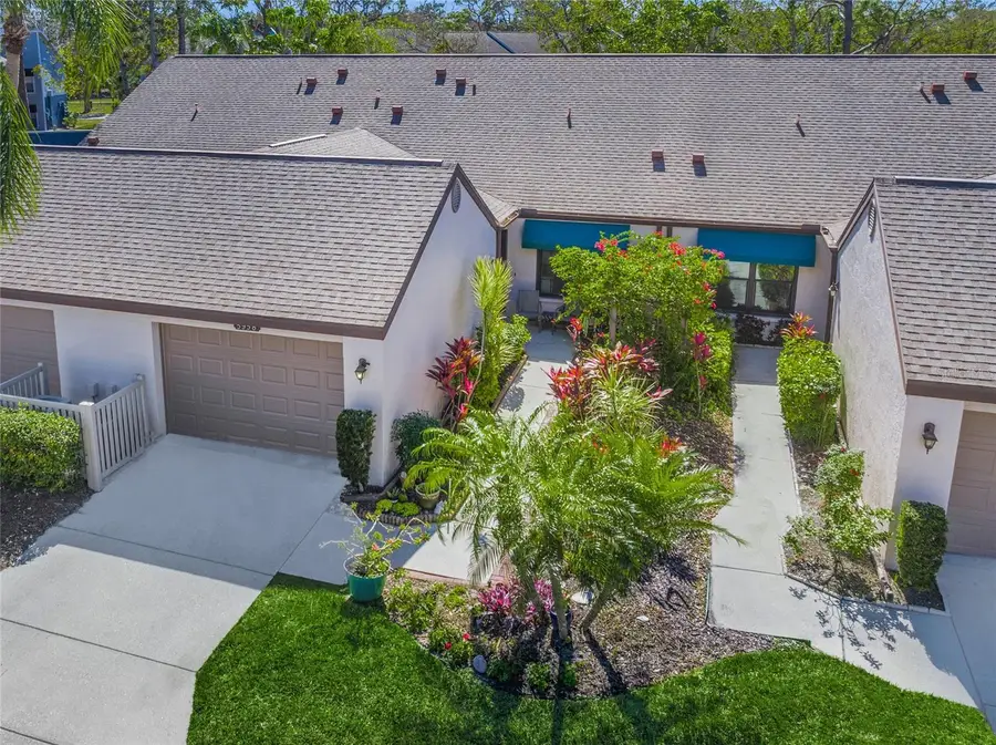 5958 Clubside Drive, Sarasota, FL 34243 - Image #3