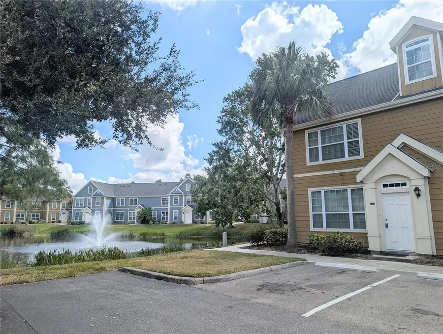 5611 Bidwell Parkway #205, Sarasota, FL 34233 - Image #2