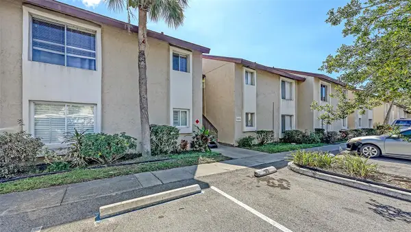 2620 Hidden Lake Drive N #B, SARASOTA, FL 34237