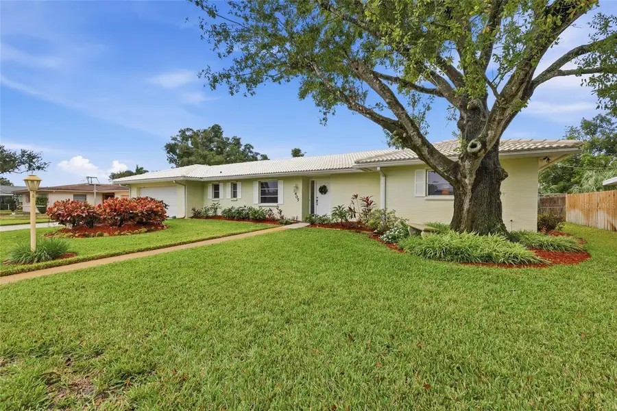 5405 7th Avenue Drive W, Bradenton, FL 34209 - Image #2