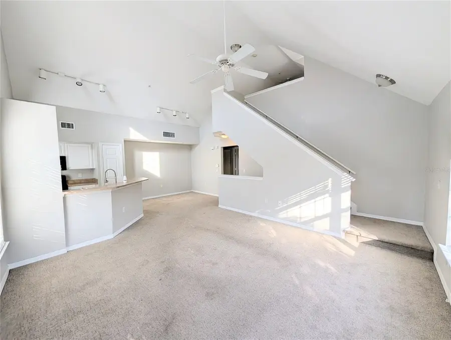 5531 Rosehill Road #203, Sarasota, FL 34233 - Image #3