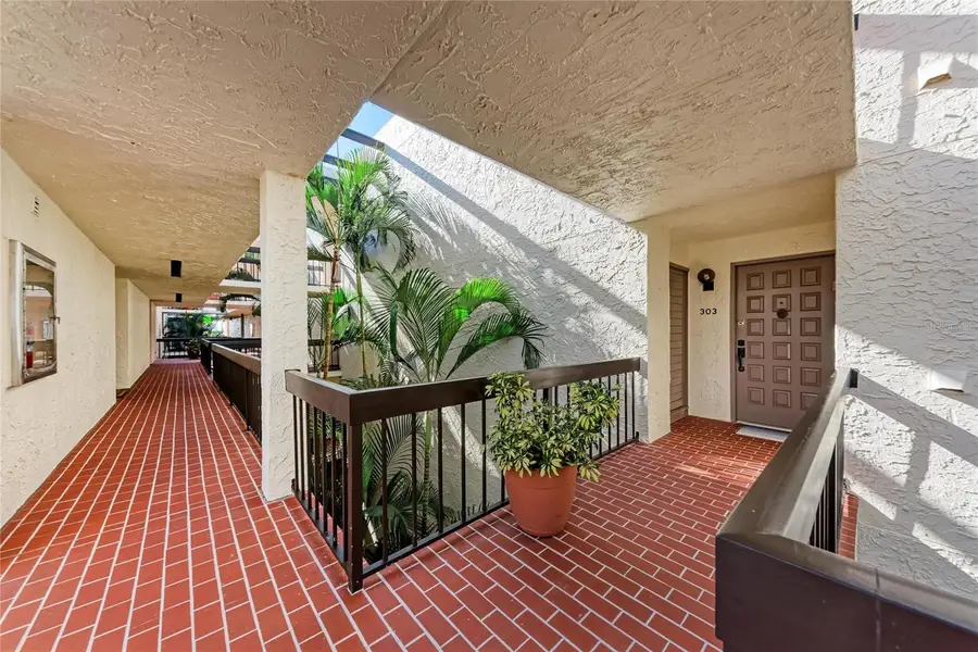 1965 Gulf Of Mexico Drive #G5-303, Longboat Key, FL 34228 - Image #2