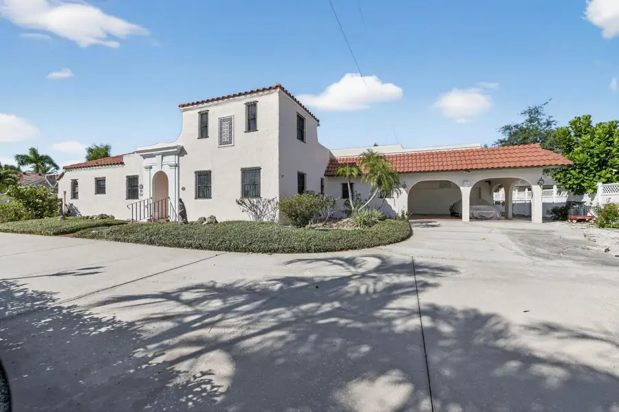 328 Sorrento Street, Venice, FL 34285 - Image #3