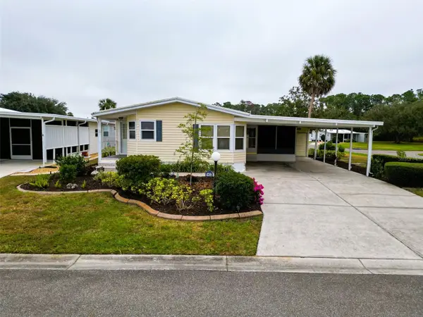 8402 Imperial Circle, PALMETTO, FL 34221