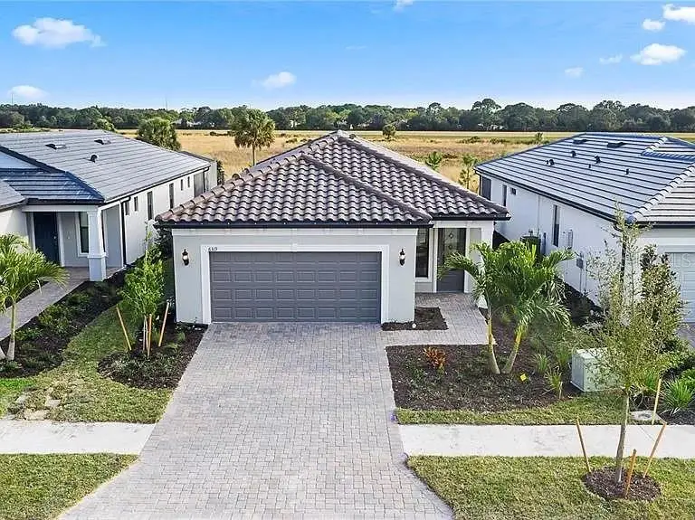 6319 Crested Eagle Lane, Nokomis, FL 34275 - Image #1