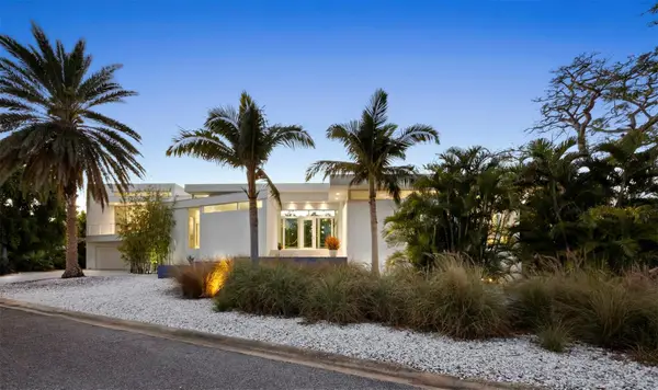 1235 Center Place, SARASOTA, FL 34236