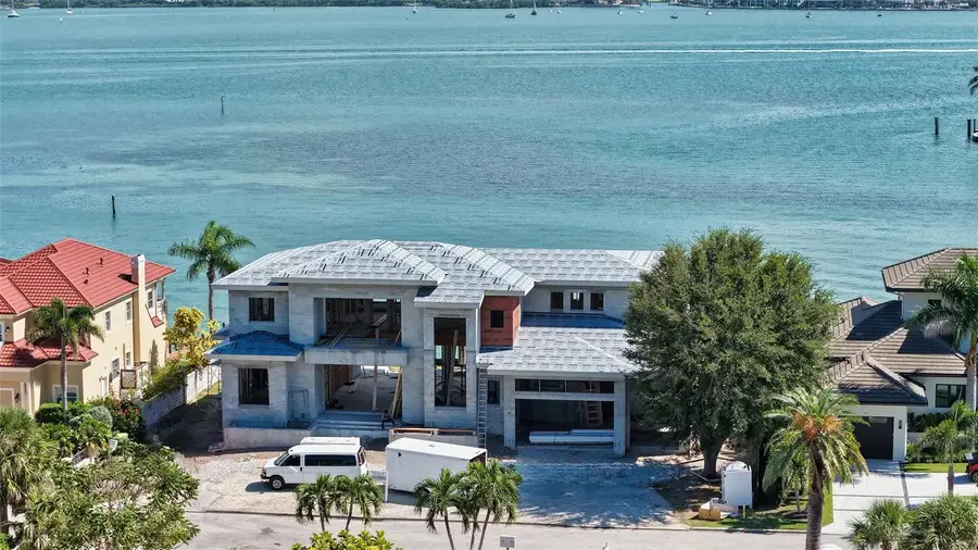 247 Robin Drive, Sarasota, FL 34236 - Image #2