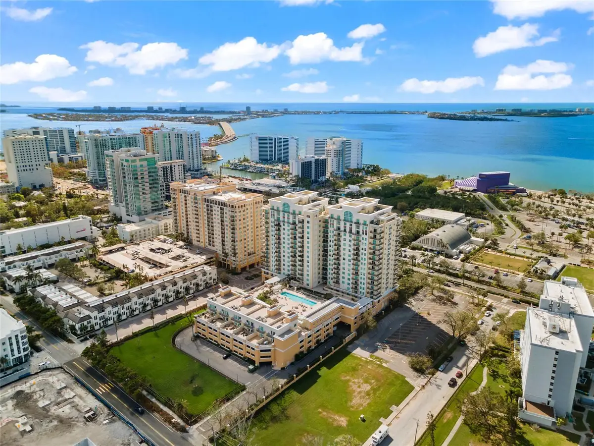 800 N Tamiami Trail #321, Sarasota, FL 34236 - Image #1