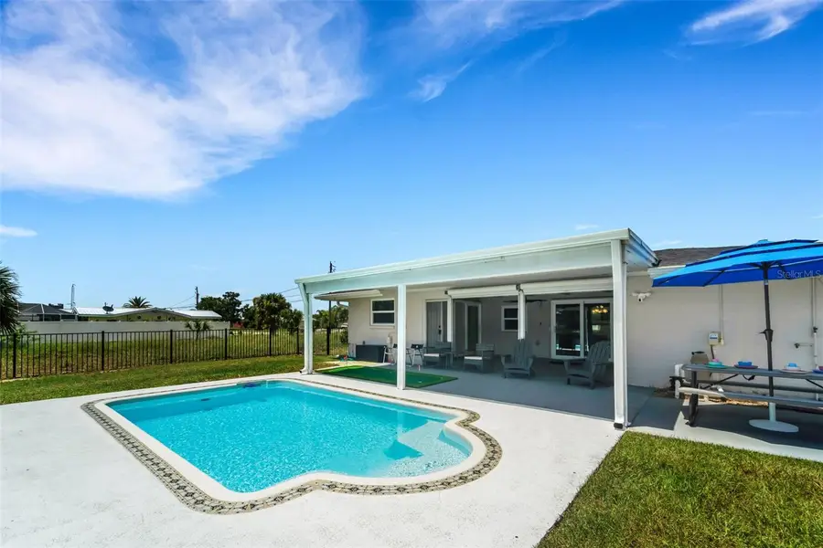 181 W Tarpon Boulevard Nw, Port Charlotte, FL 33952 - Image #2