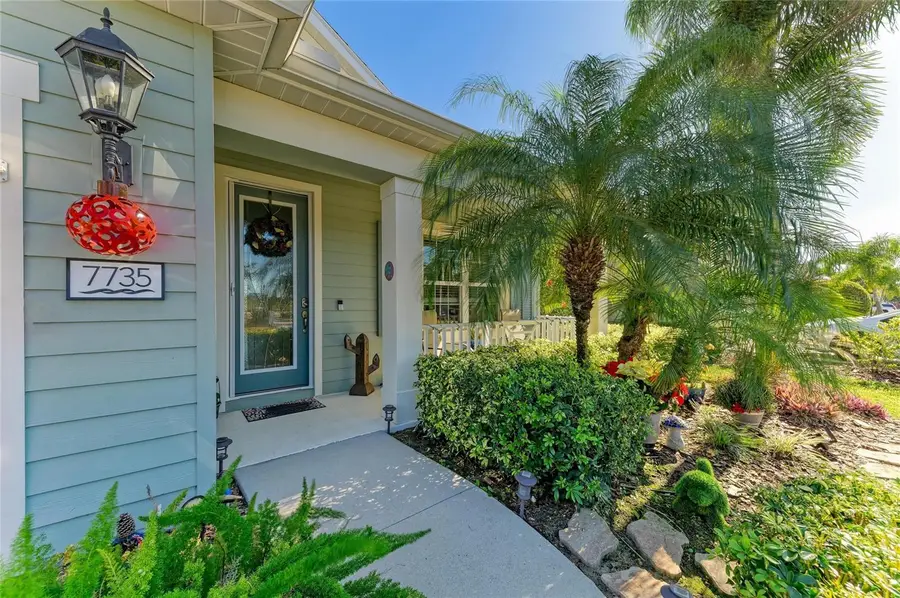 7735 Ridgelake Circle, Bradenton, FL 34203 - Image #3