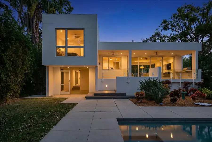 1617 Palmetto Lane, Sarasota, FL 34236 - Image #3