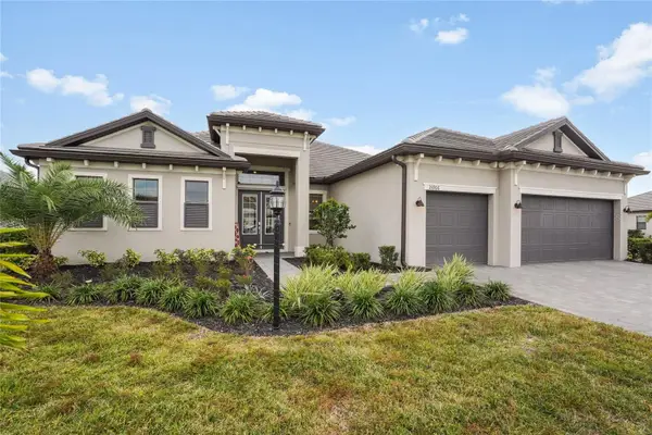 15906 Tradewind Terrace, LAKEWOOD RANCH, FL 34211