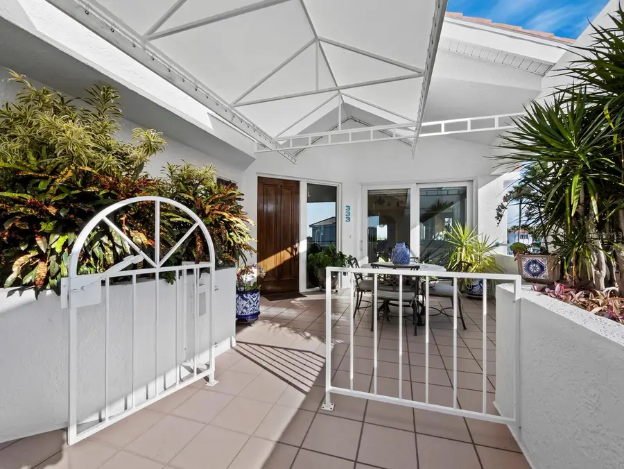 360 Gulf Of Mexico Drive #333, Longboat Key, FL 34228 - Image #2