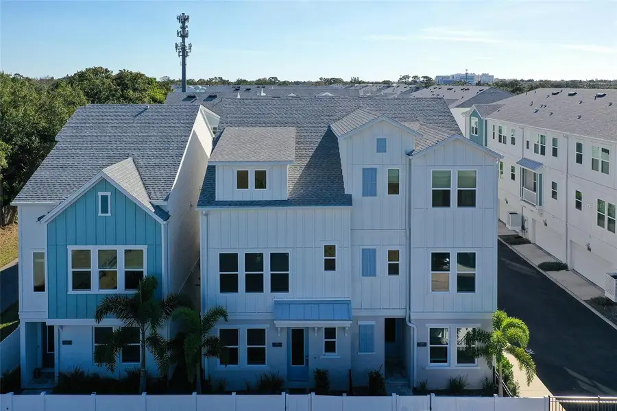 2604 Wirts Court, Sarasota, FL 34237 - Image #3