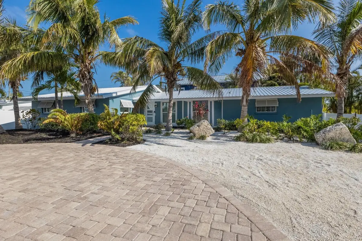 6201 Holmes Boulevard, Holmes Beach, FL 34217 - Image #1