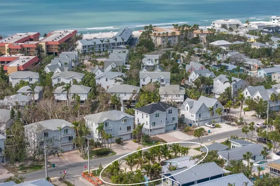 6201 Holmes Boulevard, Holmes Beach, FL 34217 - Image #3