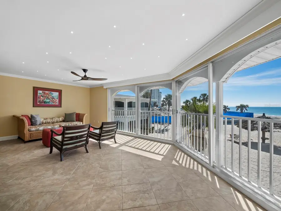 1336 Benjamin Franklin Drive #2A, Sarasota, FL 34236 - Image #3
