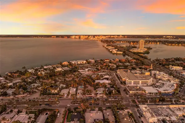 130 N Blvd Of The Presidents, SARASOTA, FL 34236